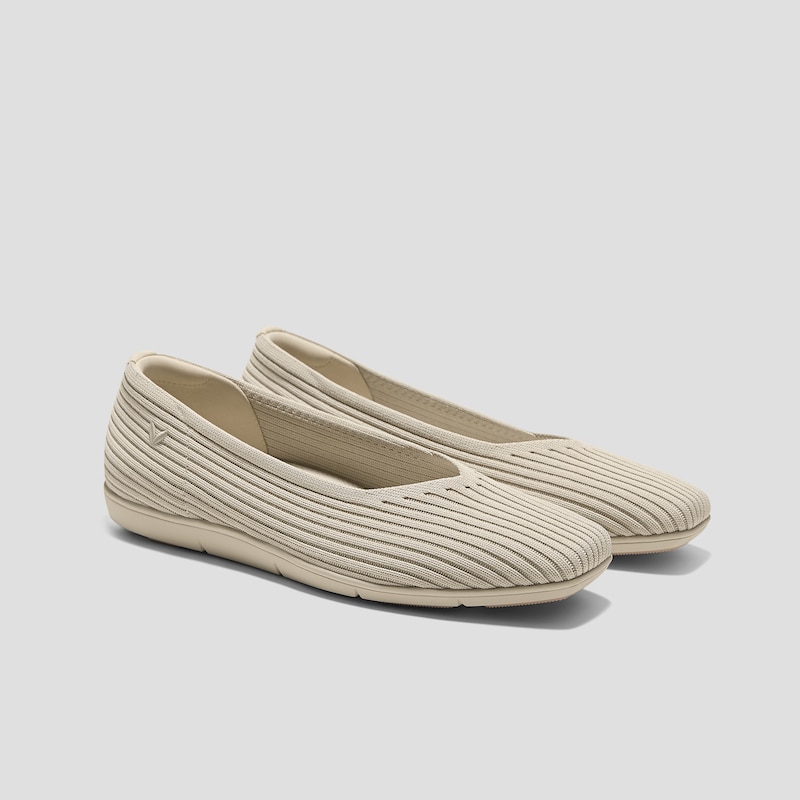 Margot Lightweight Square-Toe Flats (Margot Walker Air), Beige, EU35 | VIVAIA