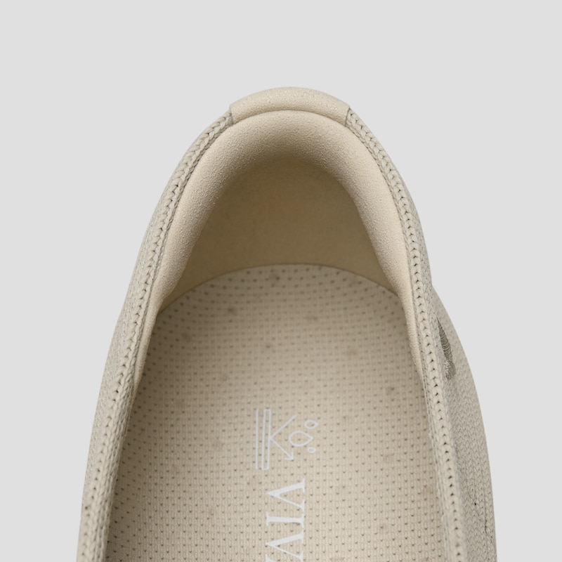 Margot Lightweight Square-Toe Flats (Margot Walker Air), Beige, EU35 | VIVAIA