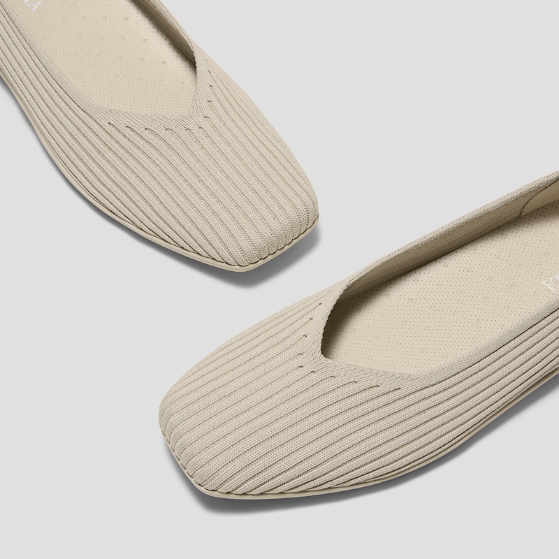 Margot Lightweight Square-Toe Flats (Margot Walker Air), Beige, EU35 | VIVAIA