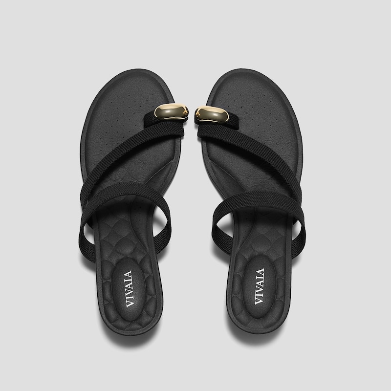 Round-Toe Toe Ring Sandals (Eden), Black, EU37 | VIVAIA