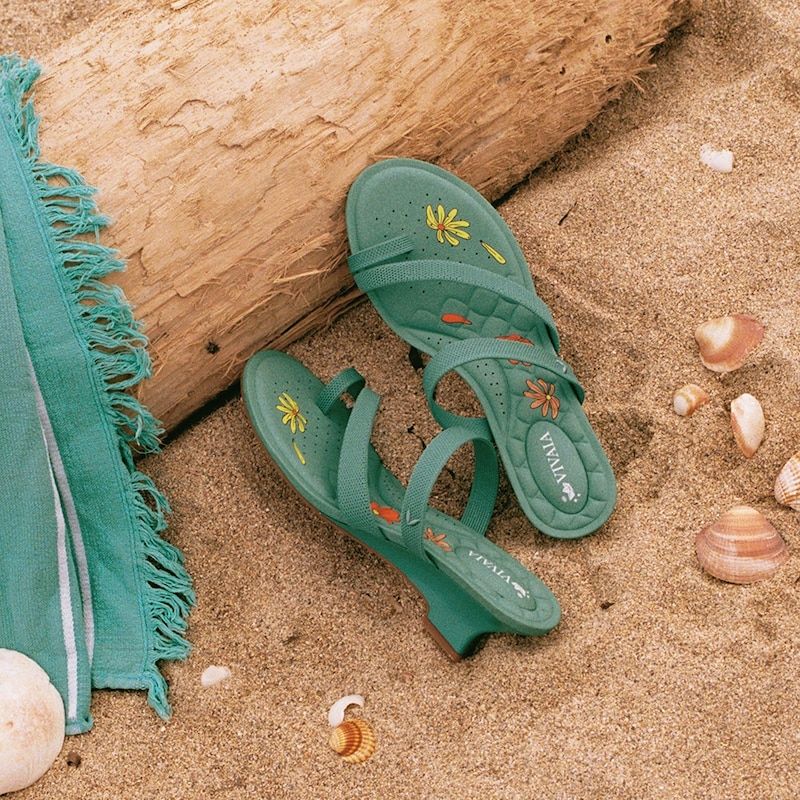 Round-Toe Toe Ring Sandals (Eden), Turquoise, EU36 | VIVAIA