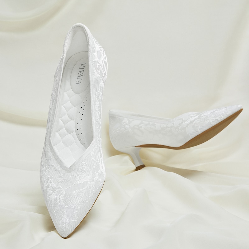 Pointed-Toe Kitten Heels (Scarlett), WHITE LACE embroidery, EU35 | VIVAIA
