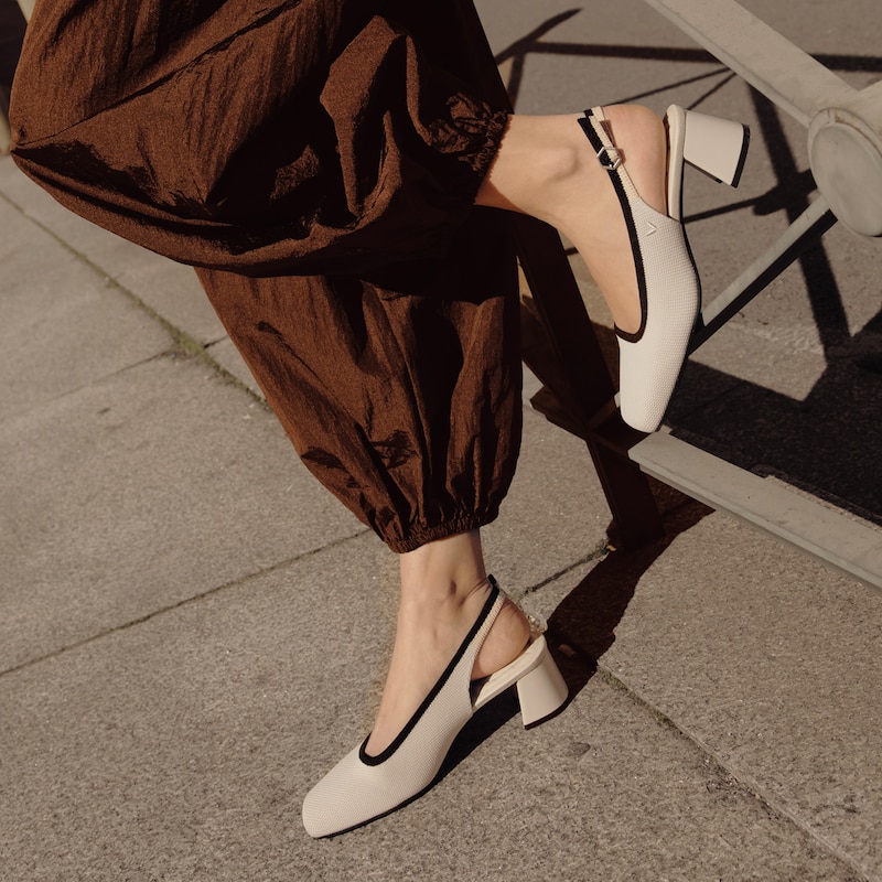 Margot Slingback Heels (Mikko), CREAM IVORY & BLACK, EU37 | VIVAIA
