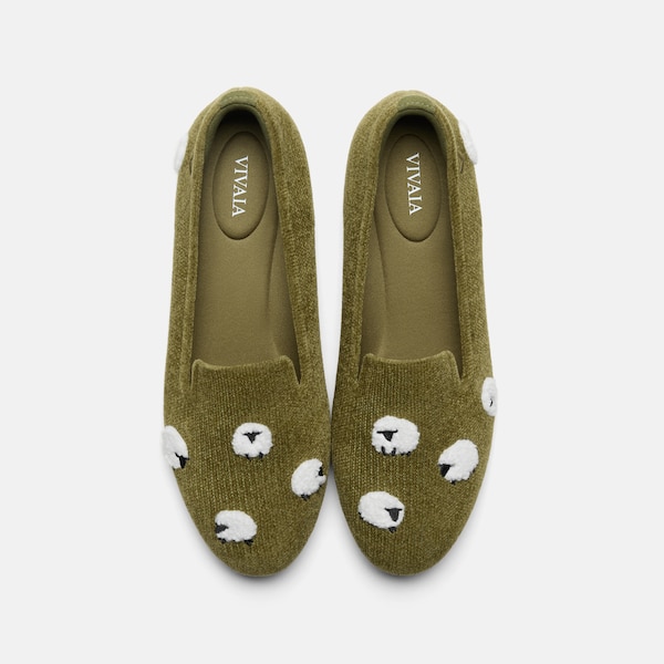 Round-Toe Embroidered Loafers (Audrey)