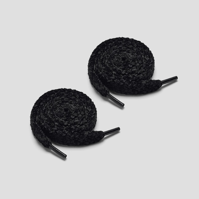 Plush Shoelace (Aela) - Black