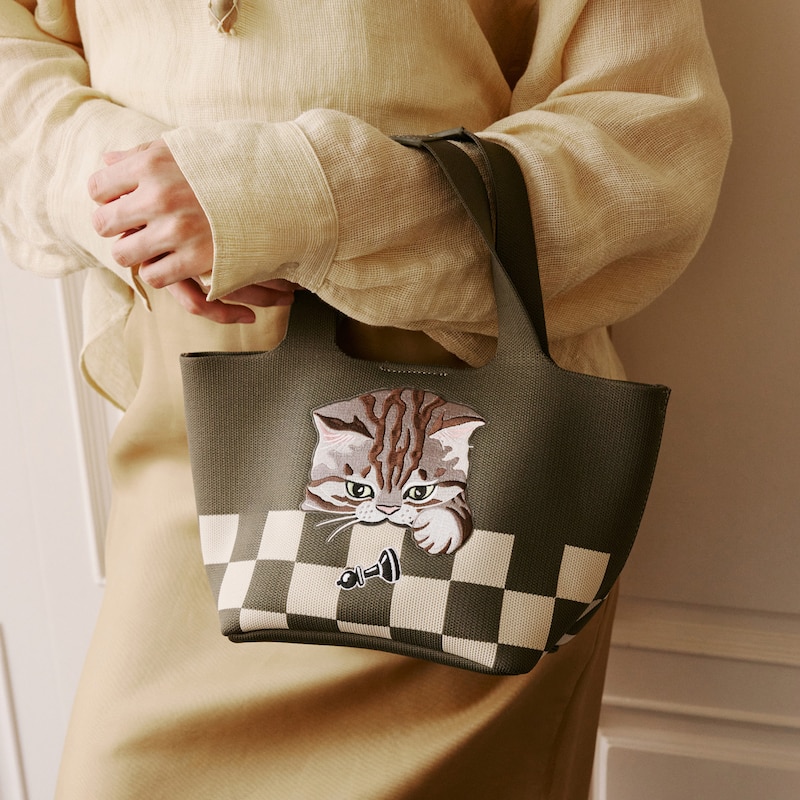 The Mini Tote (Anita), Army Green - Checker Board Cat, one-size | VIVAIA