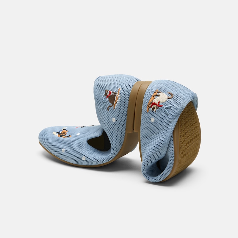Round-Toe Embroidered Loafers (Audrey), SMOKY BLUE - SKIING CATS, EU39 | VIVAIA