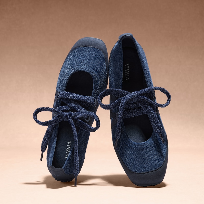 Plush Shoelace (Aela), NAVY, one-size | VIVAIA