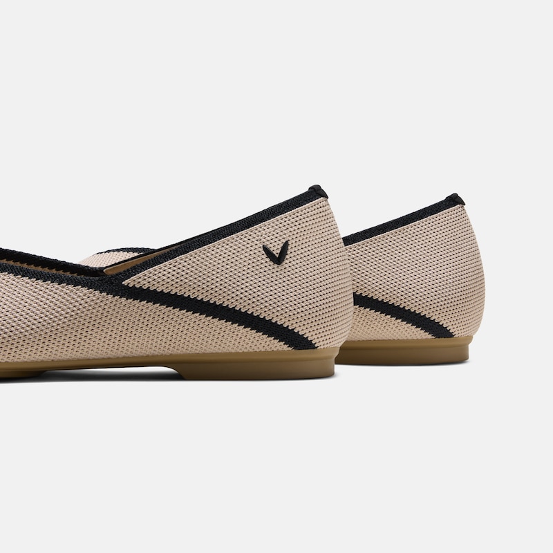 Square-Toe Flats (Maro), Almond & Black, EU38 | VIVAIA