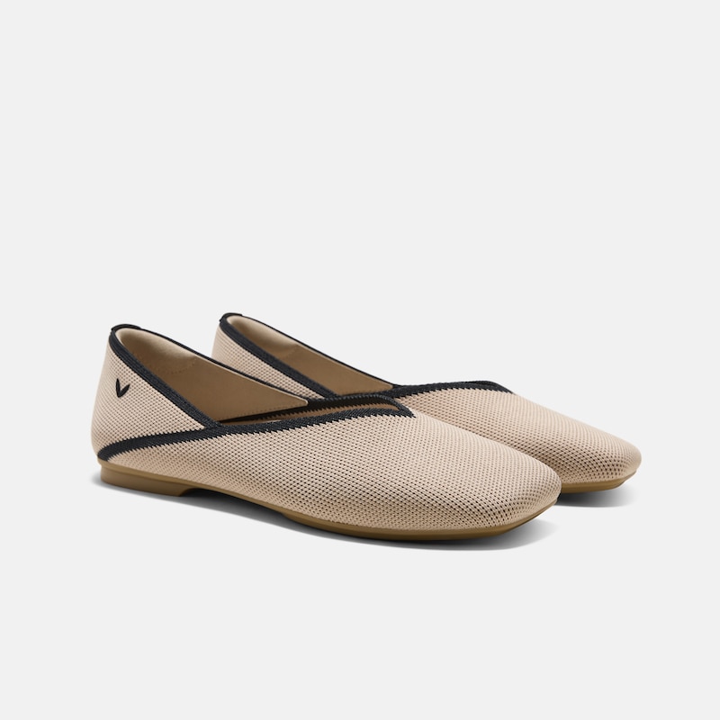Square-Toe Flats (Maro), Almond & Black, EU38 | VIVAIA