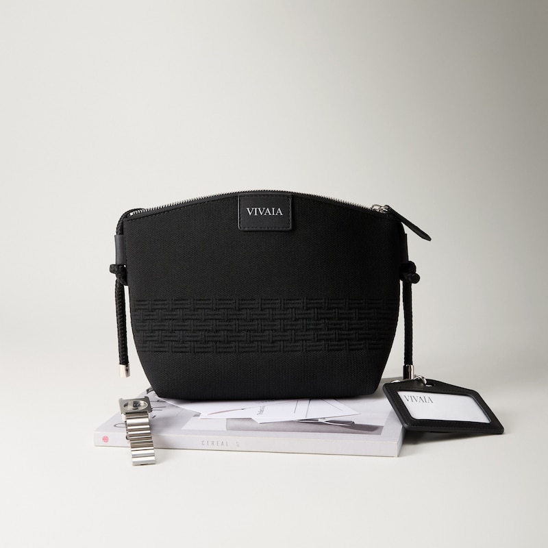 Adjustable Travel Crossbody Bag (Caelion), Black, one-size | VIVAIA