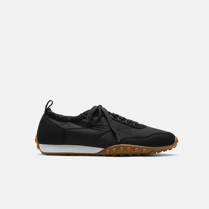 Round-Toe Casual Sneakers (Lexi), Black, EU41 | VIVAIA