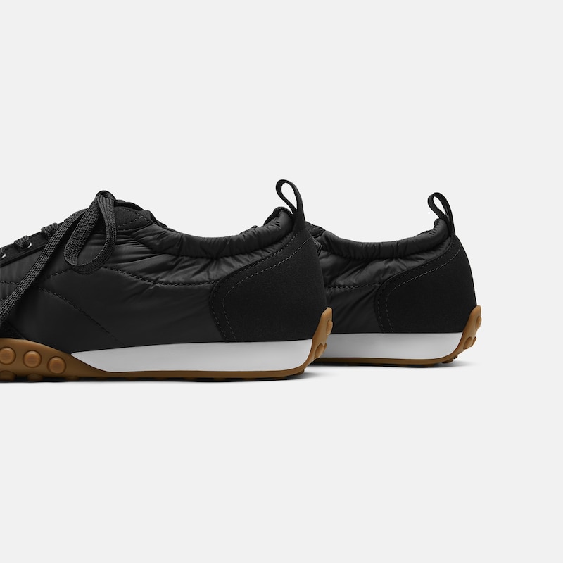 Round-Toe Casual Sneakers (Lexi), Black, EU41 | VIVAIA