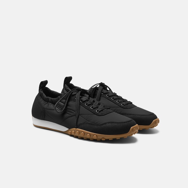 Round-Toe Casual Sneakers (Lexi)