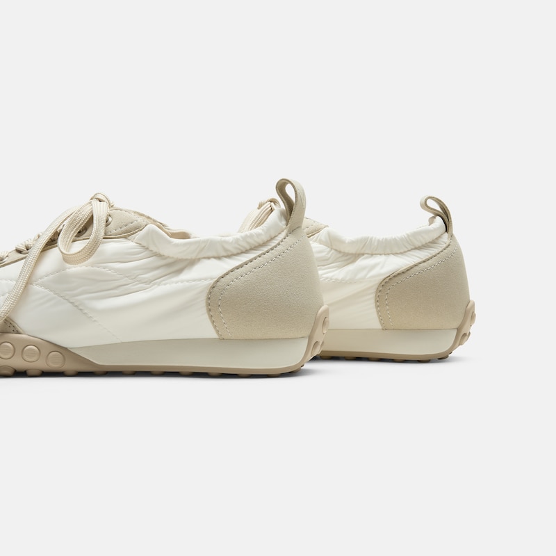 Round-Toe Casual Sneakers (Lexi), SEASHELL & CASTLE WALL, EU42.5 | VIVAIA