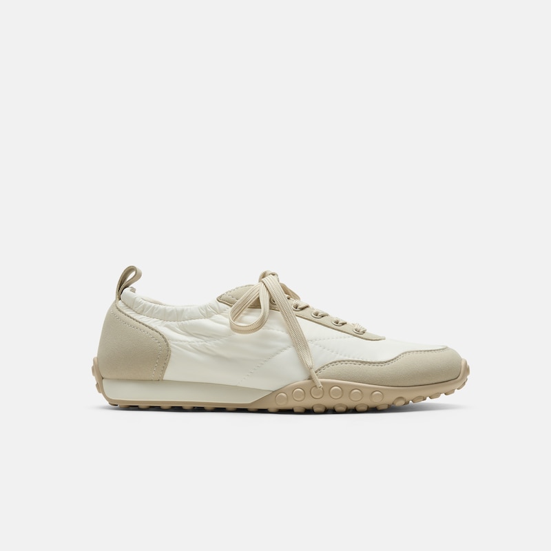 Round-Toe Casual Sneakers (Lexi), SEASHELL & CASTLE WALL, EU42.5 | VIVAIA