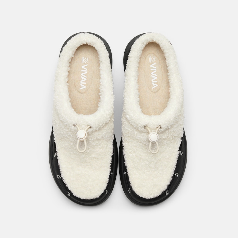 Round-Toe Fuzzy Platform Mules (Tobi), CREAM & BLACK, EU39 | VIVAIA