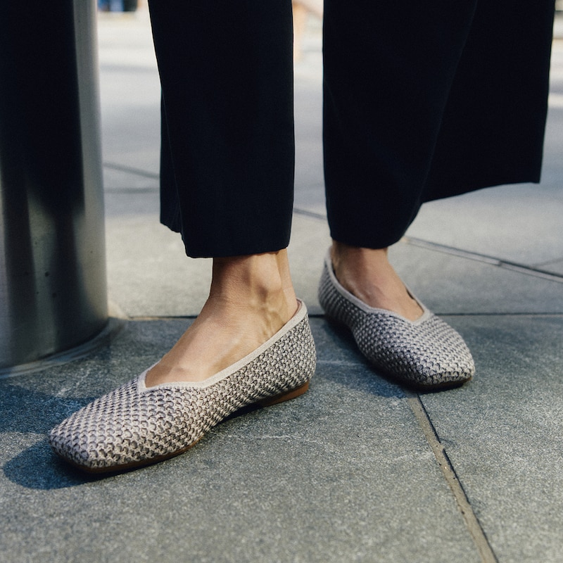 Square-Toe Margot V-Cut Flats (Margot 3.0), APRICOT CAMEL - DARK.TAUPE, EU39.5 | VIVAIA