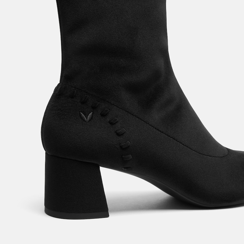 Round-Toe Velvet Whipstitched Ankle Boots (Rhoda), Black, EU36.5 | VIVAIA