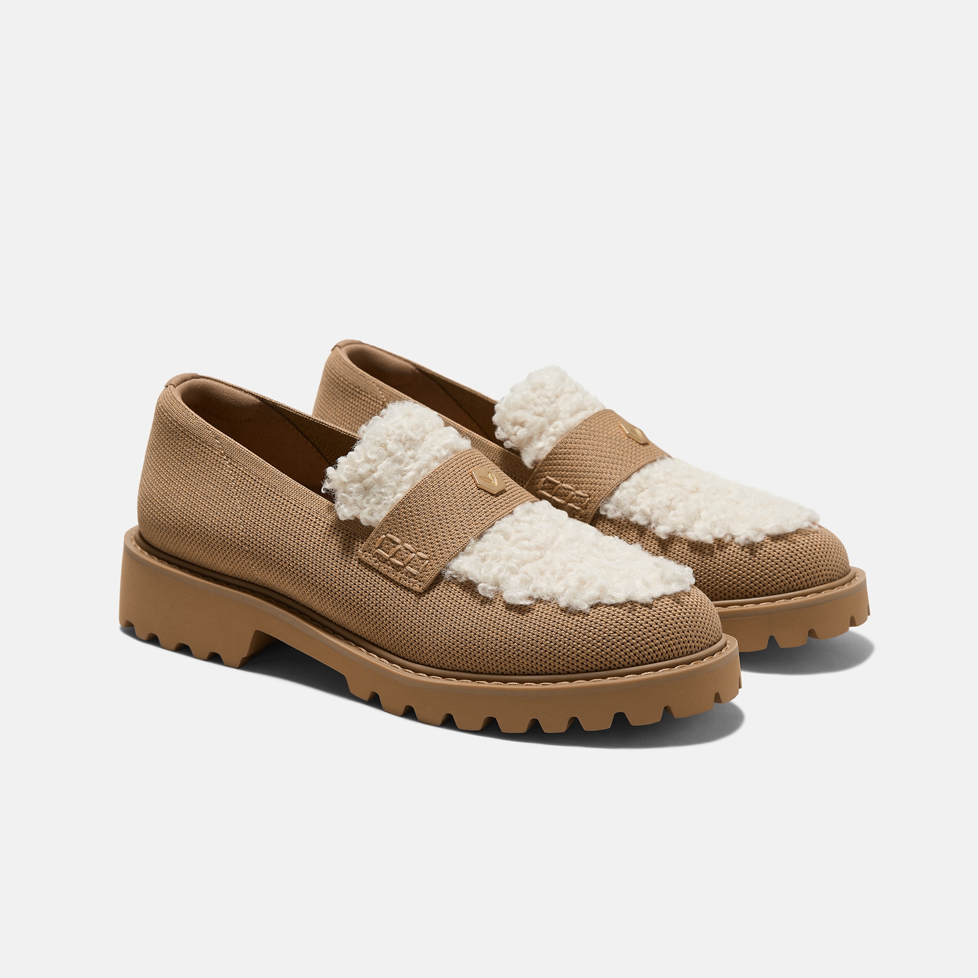 Newin - Sustainable Shoes & Bags | VIVAIA