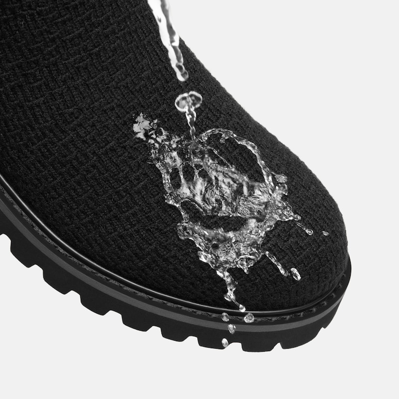 Round-Toe Wool Ankle Boots (Freja), Black, EU41 | VIVAIA