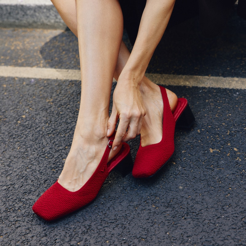Margot Slingback Heels (Mikko), Ruby Red Organic Ripple, EU38 | VIVAIA