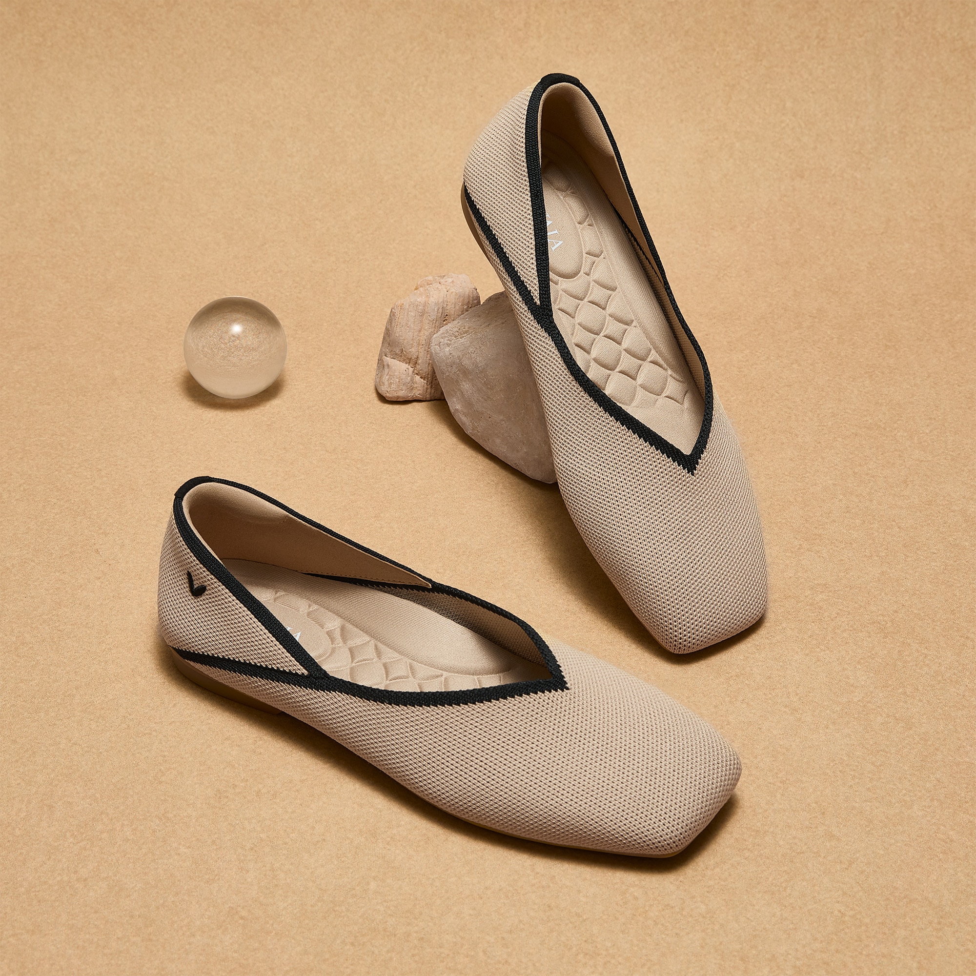 Square-Toe Flats (Maro), Almond & Black, EU35 | VIVAIA