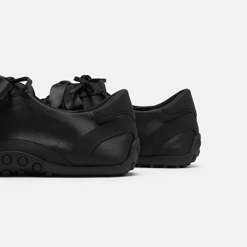 Square-Toe Jogger Sneakerina (Carol), Black, EU39.5 | VIVAIA