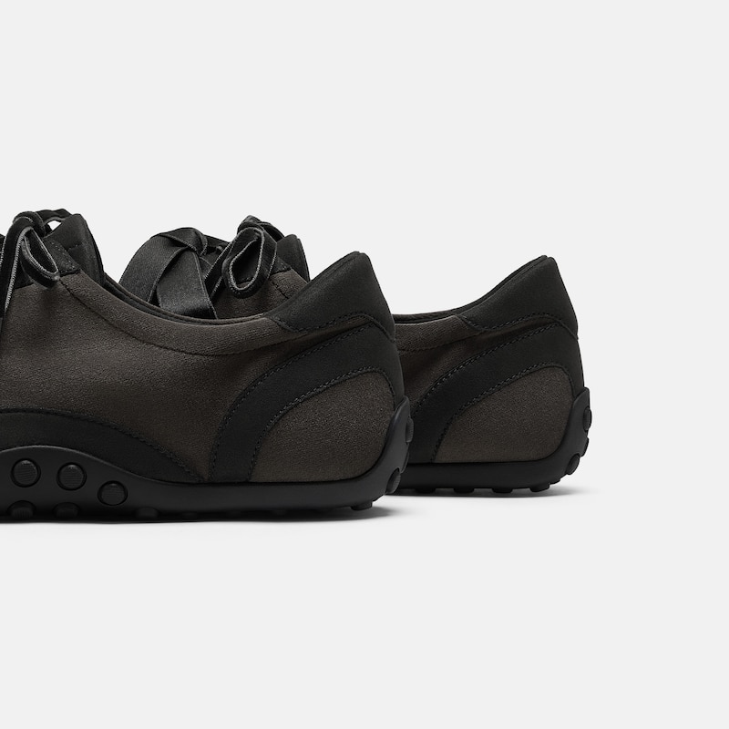 Square-Toe Jogger Sneakerina (Carol), Amber Brown & Black, EU39 | VIVAIA