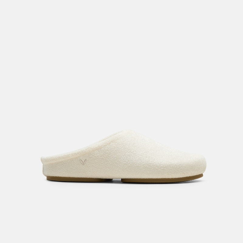 Round-Toe Clog Mules (Buna), Cream Velvet, EU35 | VIVAIA