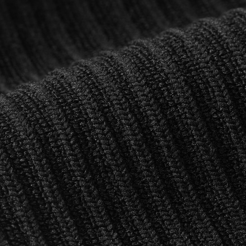 Plush Leg Warmers (Mackie), Black, one-size | VIVAIA