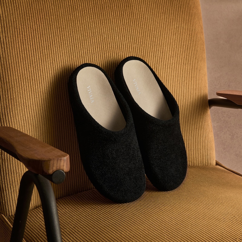 Round-Toe Clog Mules (Buna), Black Velvet, EU38 | VIVAIA