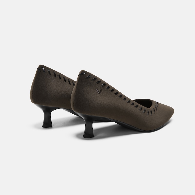 Velvet Whipstitched Kitten Heels (Scarlett), Amber Brown & Black, EU39 | VIVAIA