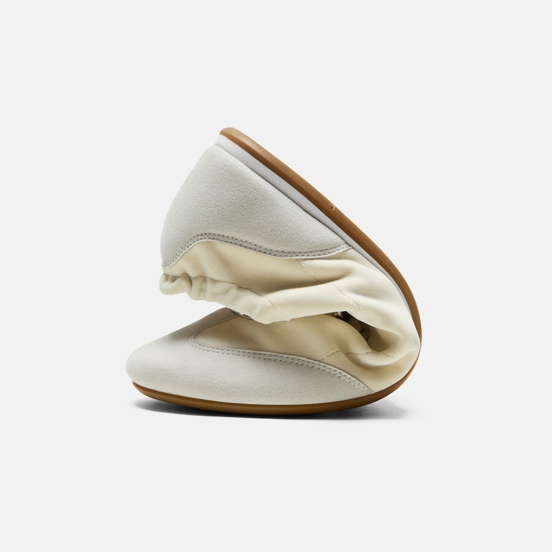 Round-Toe Jogger Sneakerina (Yancy), Cream & Light Grey, EU39 | VIVAIA