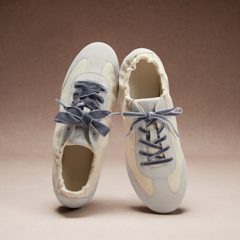 Nylon Shoelace Set (Romie), Light Grey, one-size | VIVAIA