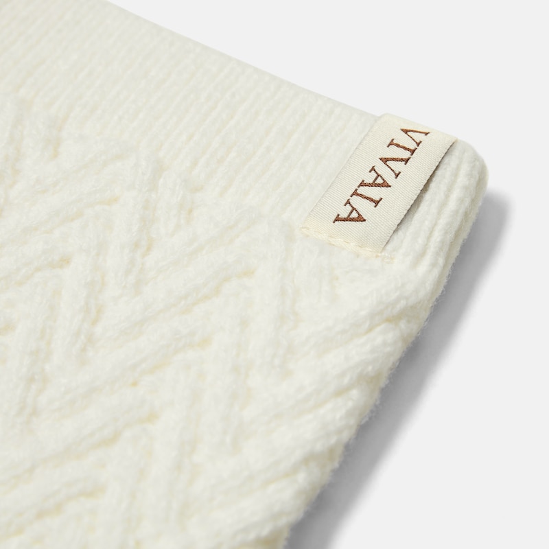 Textured Knit Leg Warmers (Peonie), Cream, one-size | VIVAIA