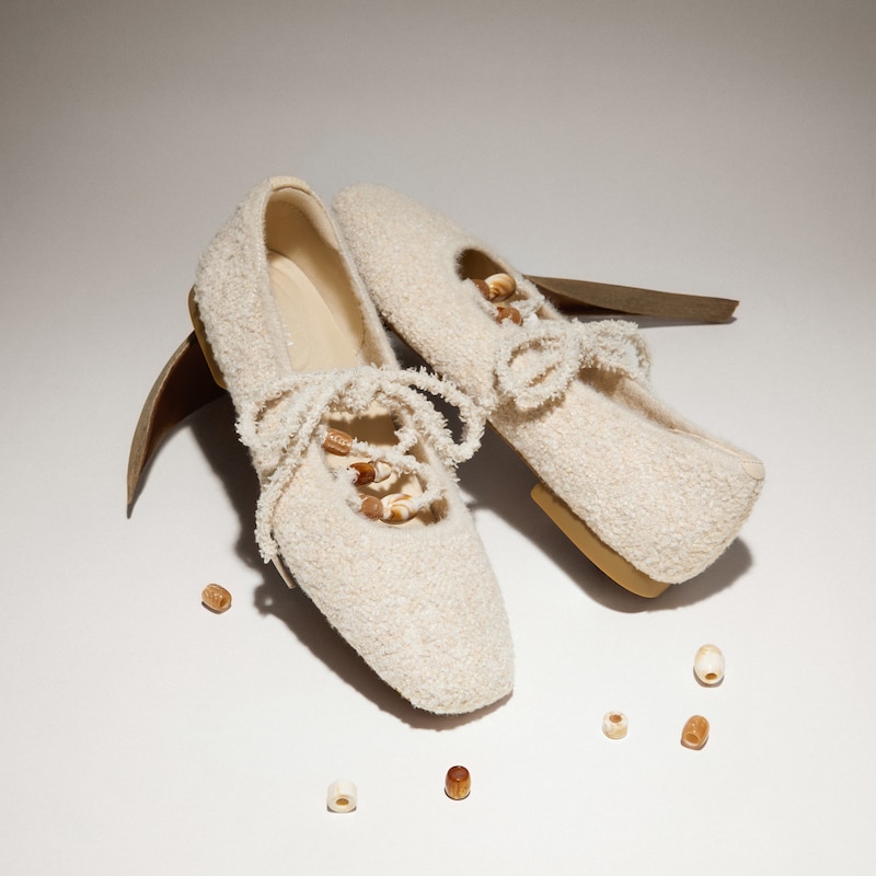 Square-Toe Lace-Up Mary Janes (Miley), CREAM IVORY, EU36.5 | VIVAIA