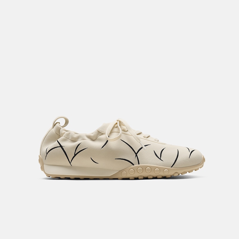 Velvet Casual Sneakers (Laban), Cream Embroidery, EU38 | VIVAIA