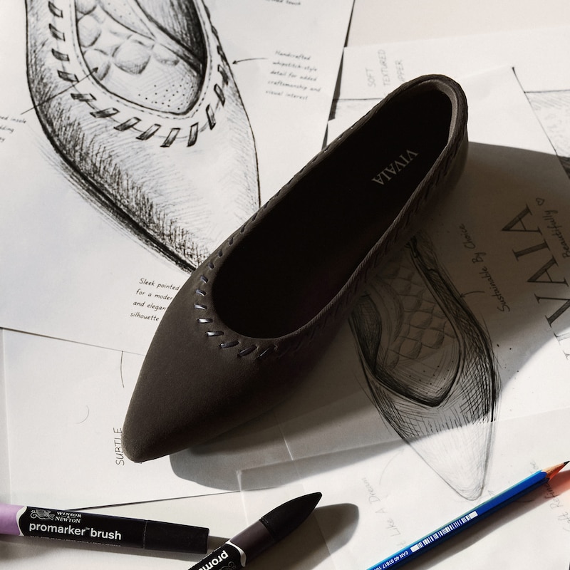 Velvet Whipstitched Ballet Flats (Alasia), Amber Brown & Black, EU37 | VIVAIA