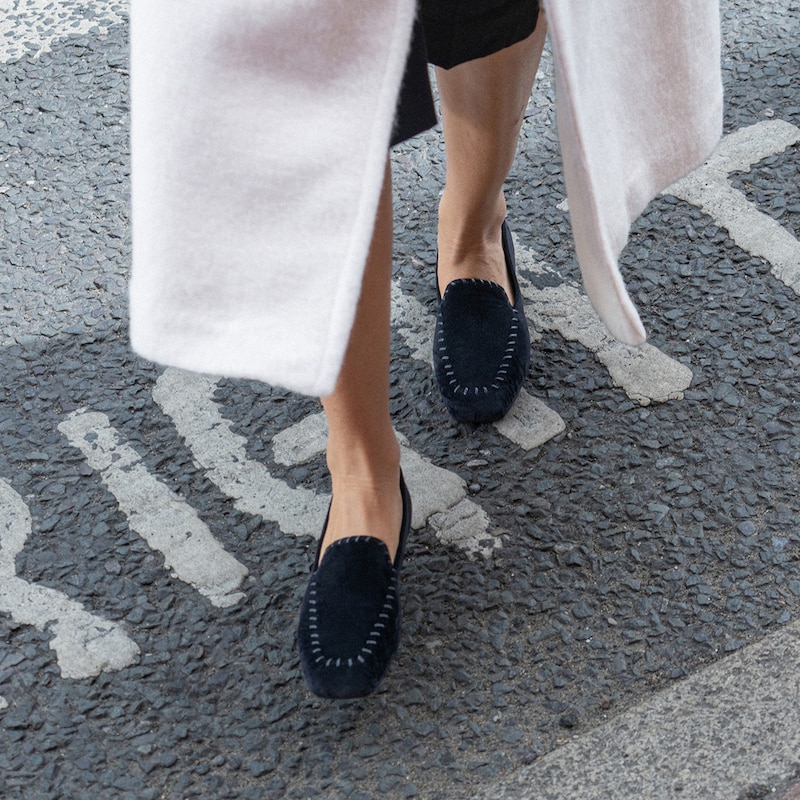 Velvet Whipstitched Loafers (Siena), Black, EU40.5 | VIVAIA