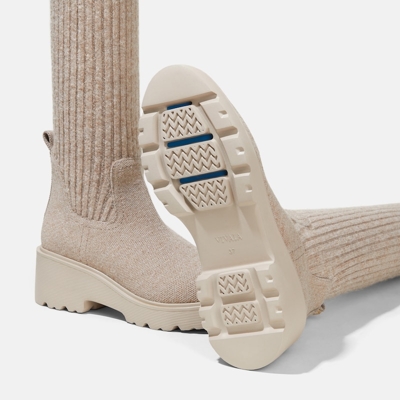 Round-Toe Knee-High Wool Wedge Boots (Eduarda), Oatmilk, EU35 | VIVAIA