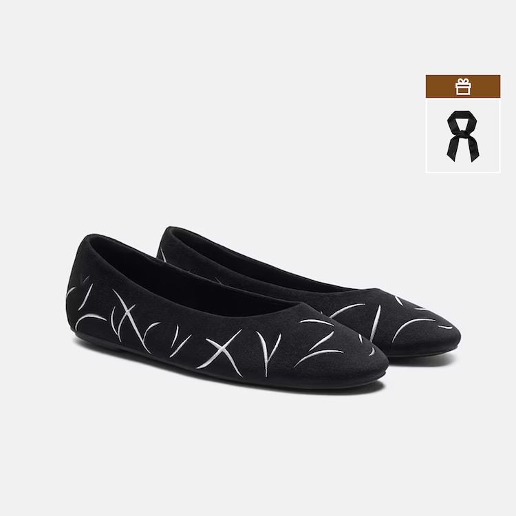 Limited-Edition-|-Mini-Square-Toe-Velvet-Flats-(Jazura)