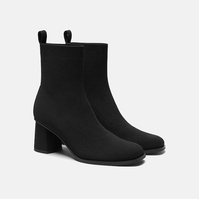 Square-Toe Block-Heel Boots (Lerna) - Black