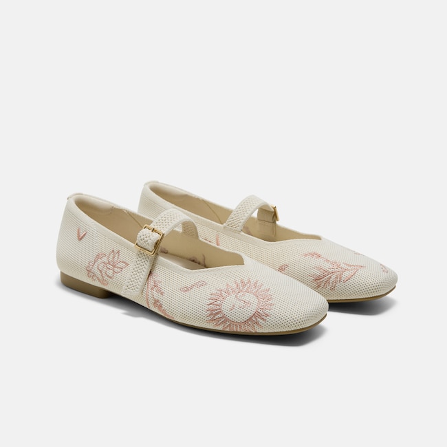 Healing Garden | Square-Toe Mary Janes (Margot Mary Jane) - Cream French Floral Embroidery