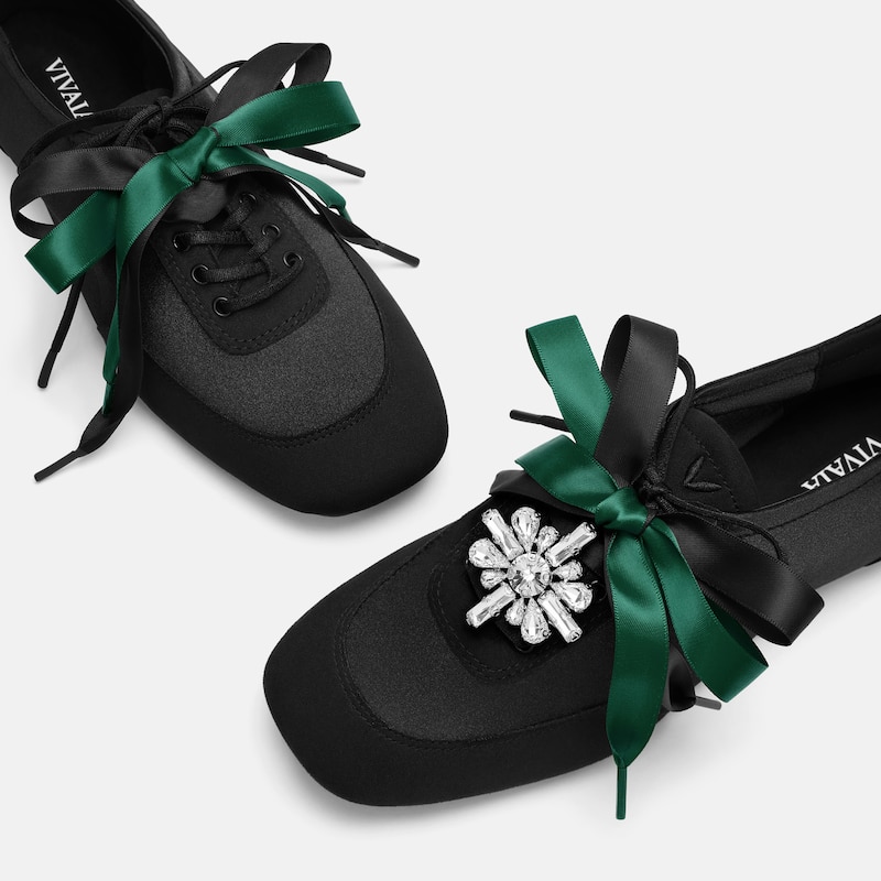 VIVAIA × NYCB Jewels Ribbon Laces & Charm Set (Seraphine), Black & Green, one-size | VIVAIA