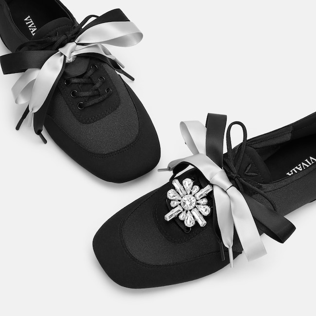 VIVAIA × NYCB Jewels Ribbon Laces & Charm Set (Seraphine) - Black & Silver