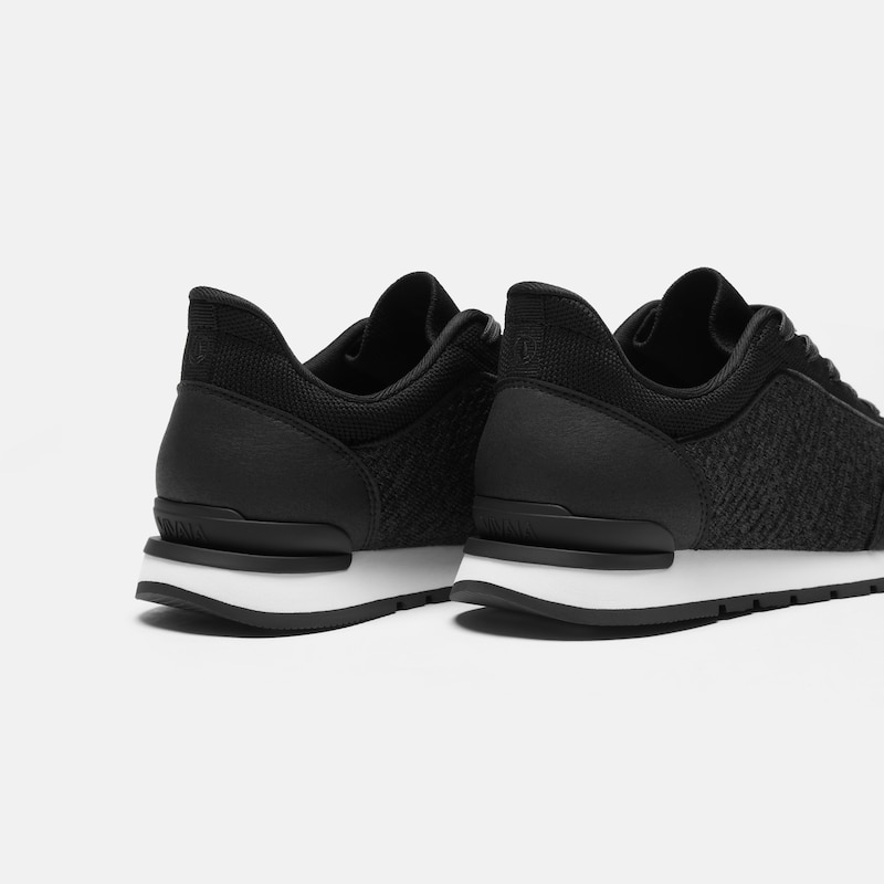 Unisex Waterproof Slip-On Sneakers (Allday Pro), Black & Charcoal, EU39 | VIVAIA