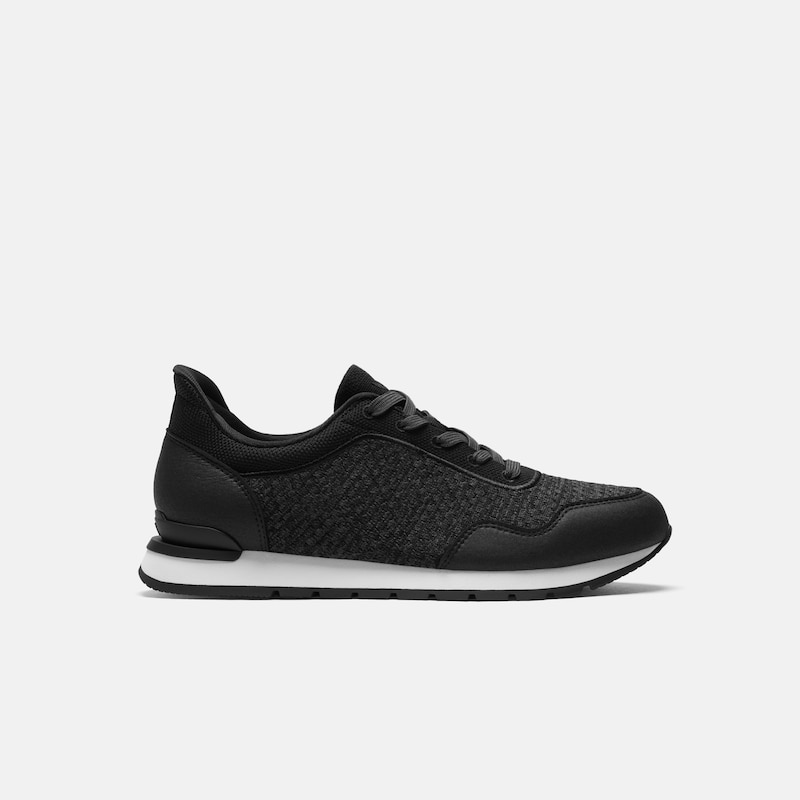 Unisex Waterproof Slip-On Sneakers (Allday Pro), Black & Charcoal, EU39 | VIVAIA