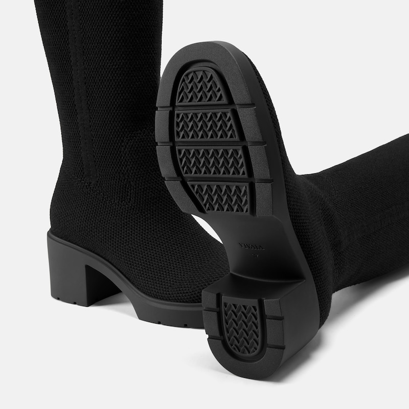 Wide-Shaft Knee-High Boots (Gia 2.0), Black, EU35 | VIVAIA