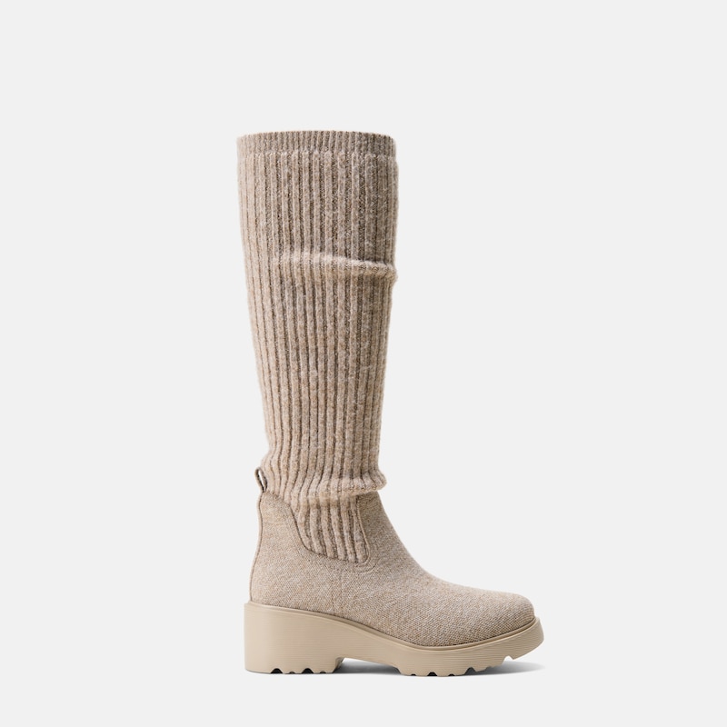 Round-Toe Knee-High Wool Wedge Boots (Eduarda), Oatmilk, EU35 | VIVAIA